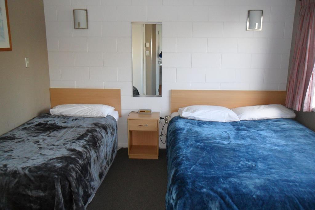 Loredo Motel Kaitaia Room photo